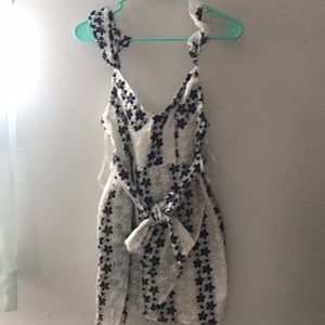 NWT Selfie Leslie dress